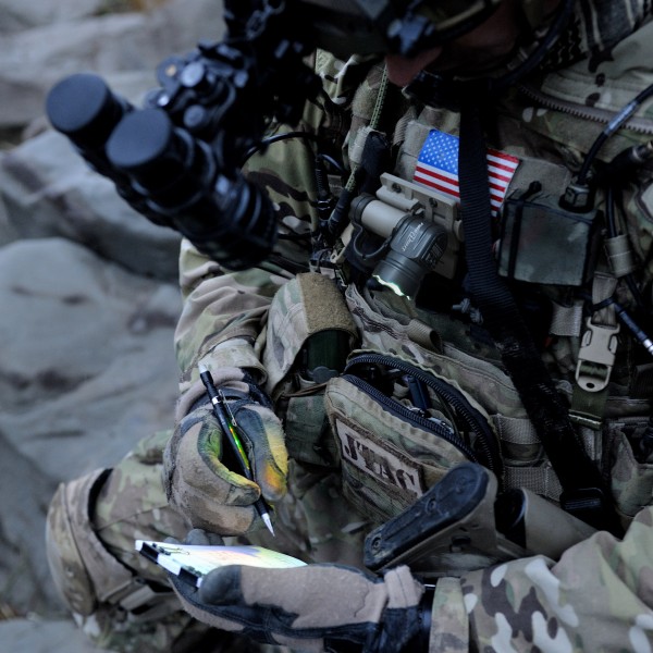 TRS Molle "Blade" Mount - BLACK